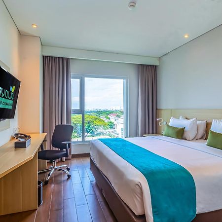 Hotel Ayola Lippo צ'יקראנג מראה חיצוני תמונה