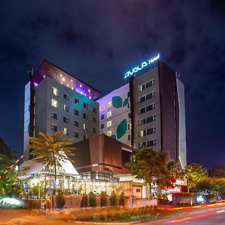 Hotel Ayola Lippo צ'יקראנג מראה חיצוני תמונה