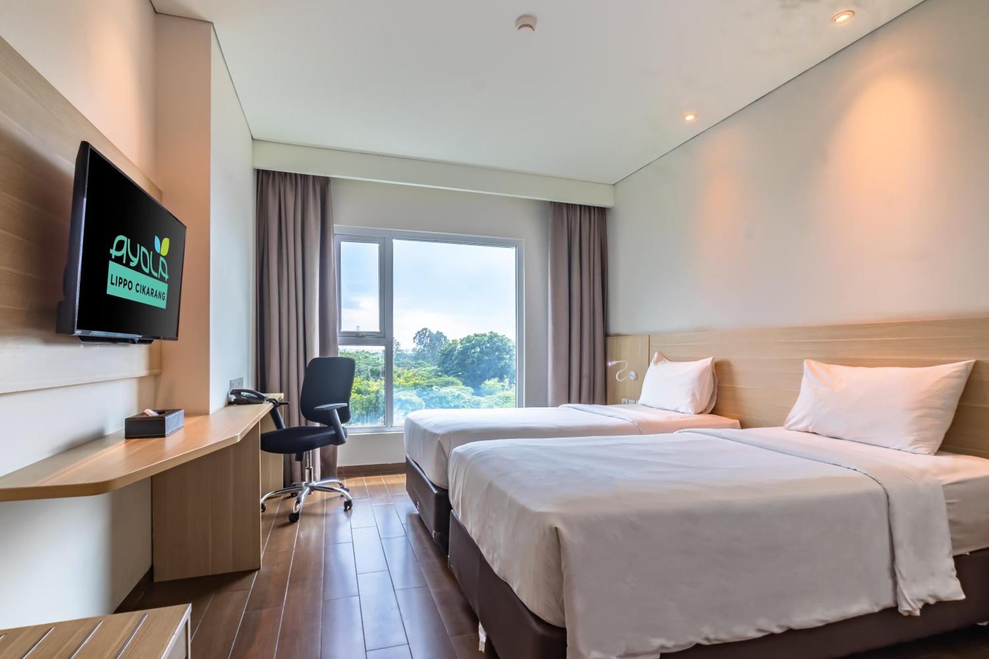 Hotel Ayola Lippo צ'יקראנג מראה חיצוני תמונה