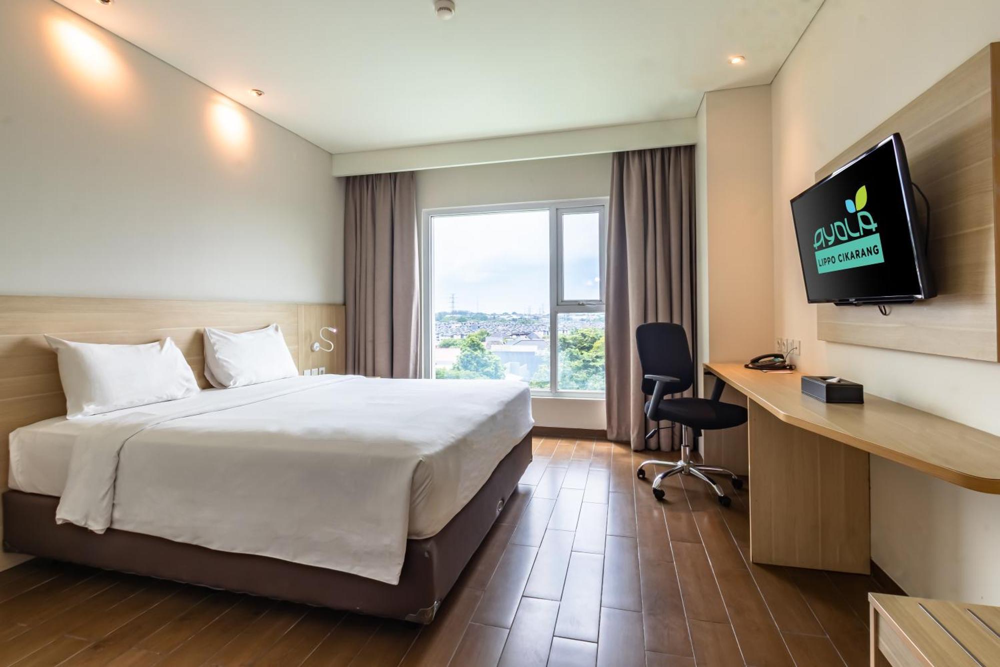 Hotel Ayola Lippo צ'יקראנג מראה חיצוני תמונה